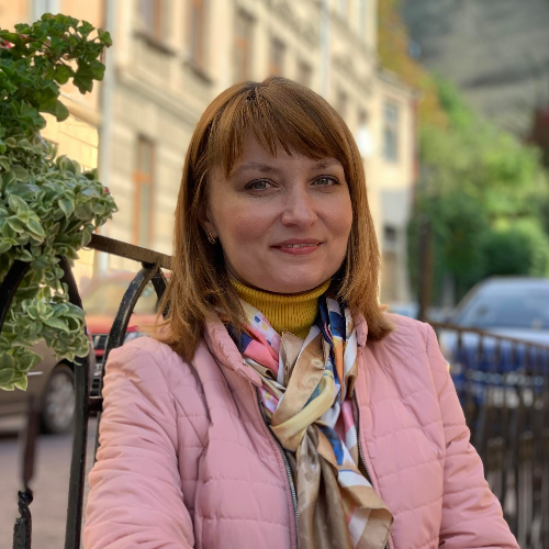   - спікер - online вебінари та конференції.