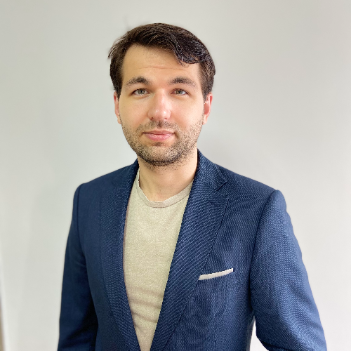   - спікер - online вебінари та конференції.