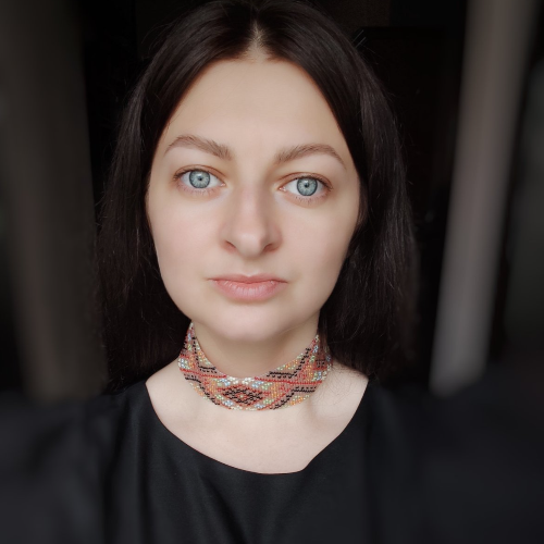   - спікер - online вебінари та конференції.
