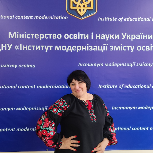   - спікер - online вебінари та конференції.